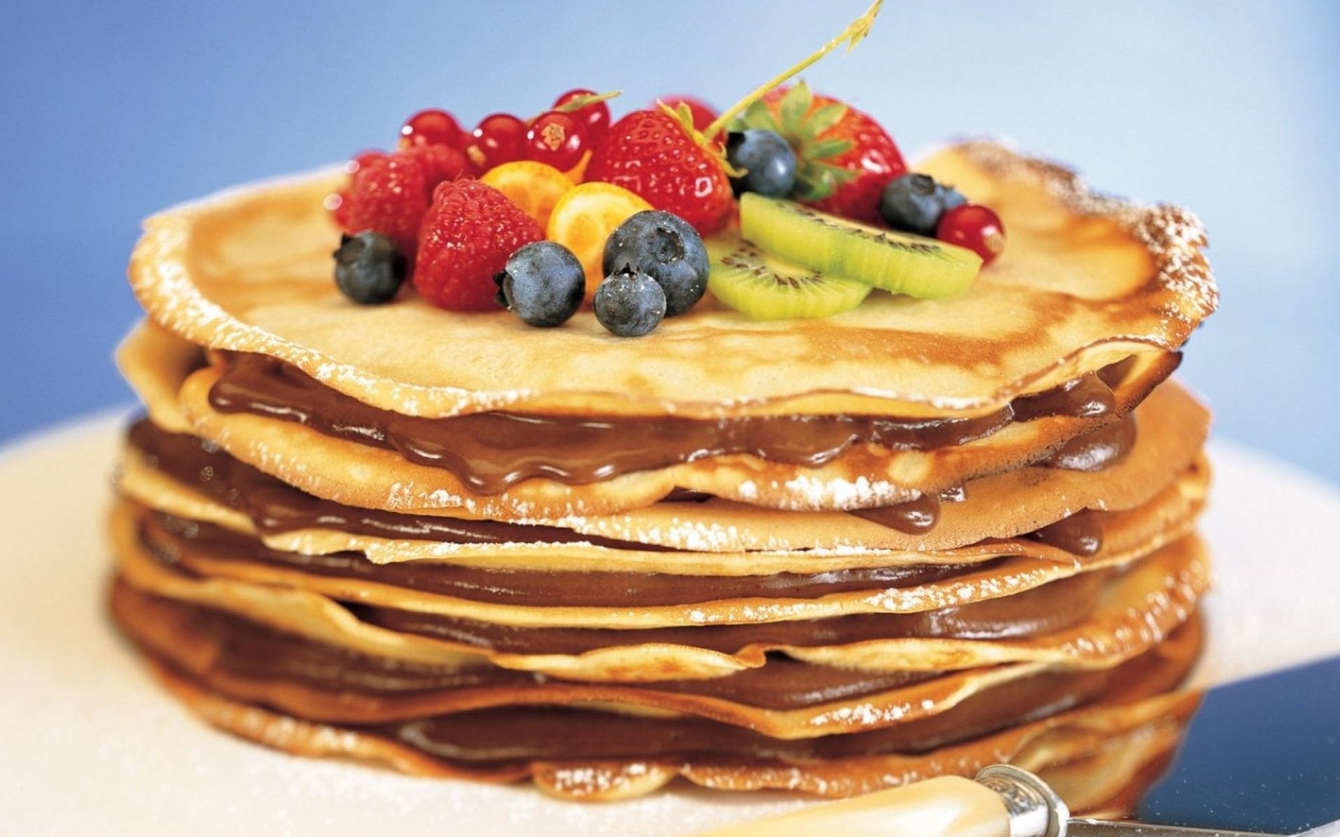 Holidays Carnival Pancakes with Fruit 059241