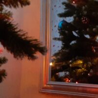 - Эй, ну сделай же ты улыбочку ! Короче она не хочет улыбаться 