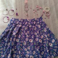 Юбочка и ювелирные изделия