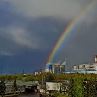 ♫ In the rainbow factory, where your fears and horrors come true... 🌈