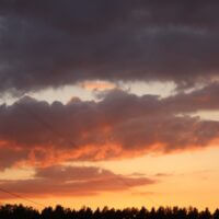 🥪Deep red are the sunsets in mystical places..  - The Whilster by Jethro Tull🥪