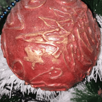 Самодельный шар из затвердевающей глины. 